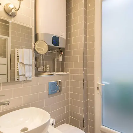 Appartamento Cozy To Montparnasse Parigi